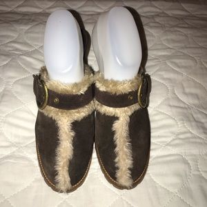 Gianni Bini Fur Heal Clogs Mules